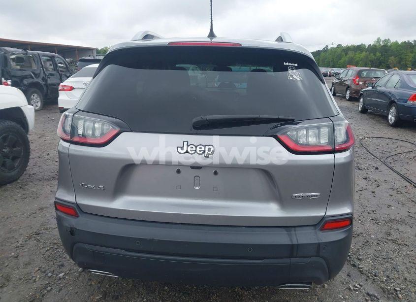 Photo 17 of 2019 Jeep Cherokee LATITUDE PLUS 4X4 (VIN 1C4PJMLX7KD104542)