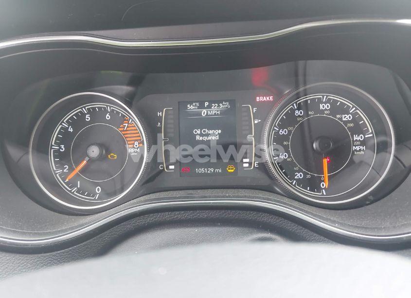 Photo 7 of 2019 Jeep Cherokee LATITUDE PLUS 4X4 (VIN 1C4PJMLX7KD104542)