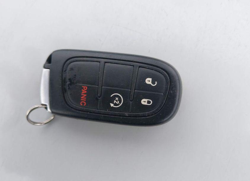 Photo 11 of 2019 Jeep Cherokee LATITUDE PLUS 4X4 (VIN 1C4PJMLX7KD122071)