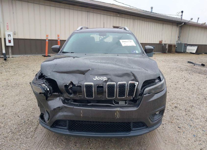 Photo 12 of 2019 Jeep Cherokee LATITUDE PLUS 4X4 (VIN 1C4PJMLX7KD122071)