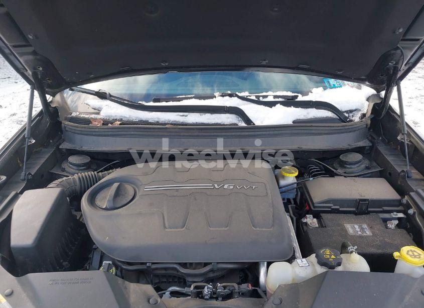 Photo 10 of 2020 Jeep Cherokee LATITUDE PLUS 4X4 (VIN 1C4PJMLX7LD593719)