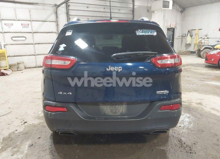Photo 16 of 2018 Jeep Cherokee LATITUDE PLUS 4X4 (VIN 1C4PJMLX8JD516080)