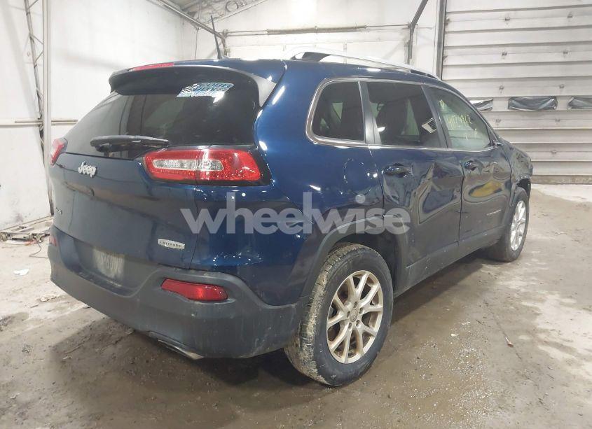 Photo 4 of 2018 Jeep Cherokee LATITUDE PLUS 4X4 (VIN 1C4PJMLX8JD516080)