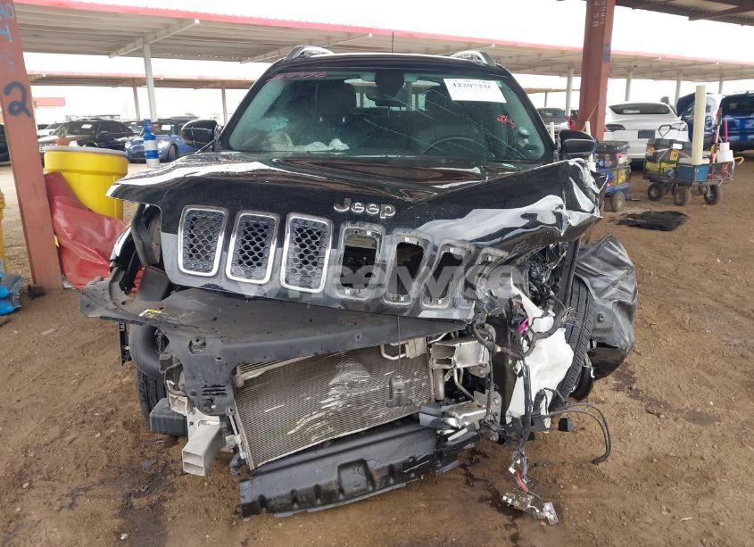 Photo 6 of 2019 Jeep Cherokee LATITUDE PLUS 4X4 (VIN 1C4PJMLX8KD267426)