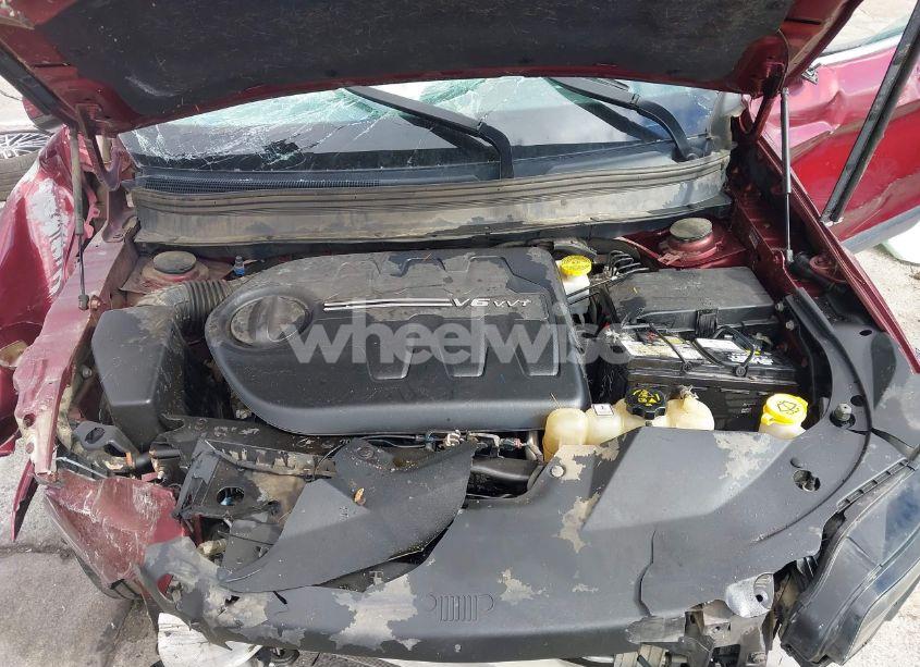 Photo 10 of 2019 Jeep Cherokee LATITUDE PLUS 4X4 (VIN 1C4PJMLX8KD330606)