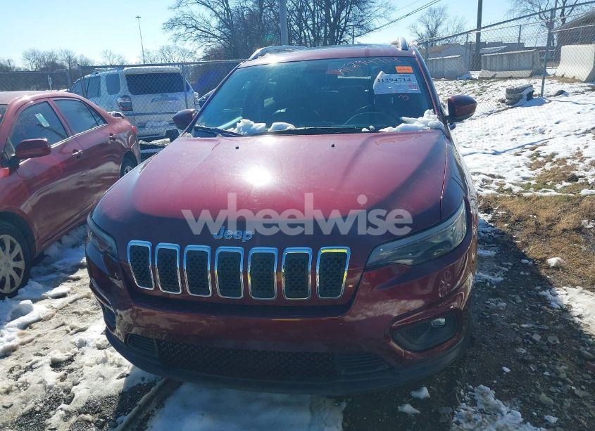 Photo 12 of 2019 Jeep Cherokee LATITUDE PLUS 4X4 (VIN 1C4PJMLX8KD463852)