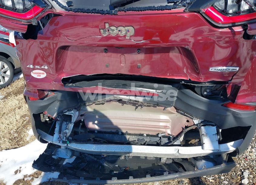 Photo 6 of 2019 Jeep Cherokee LATITUDE PLUS 4X4 (VIN 1C4PJMLX8KD463852)