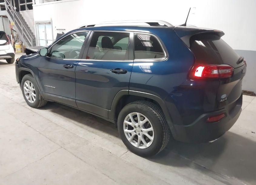 Photo 3 of 2018 Jeep Cherokee LATITUDE PLUS 4X4 (VIN 1C4PJMLX9JD548472)