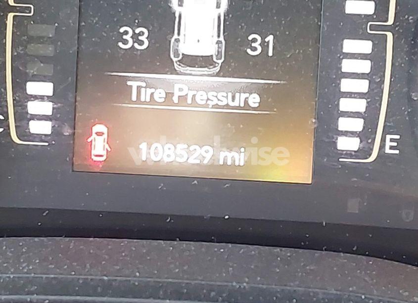 Photo 15 of 2019 Jeep Cherokee LATITUDE PLUS 4X4 (VIN 1C4PJMLX9KD245208)