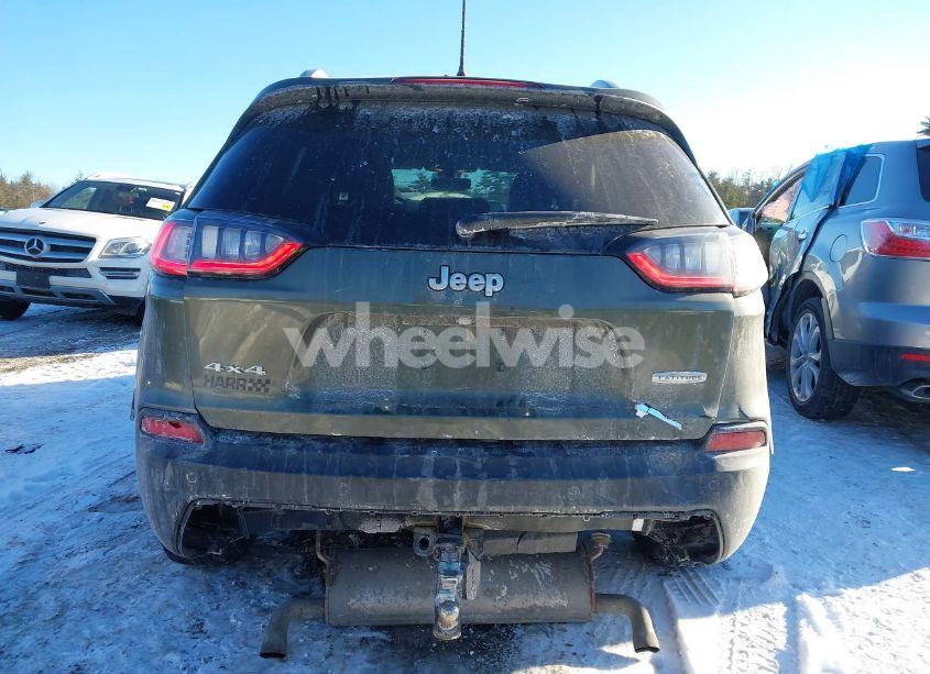 Photo 16 of 2019 Jeep Cherokee LATITUDE PLUS 4X4 (VIN 1C4PJMLX9KD245208)