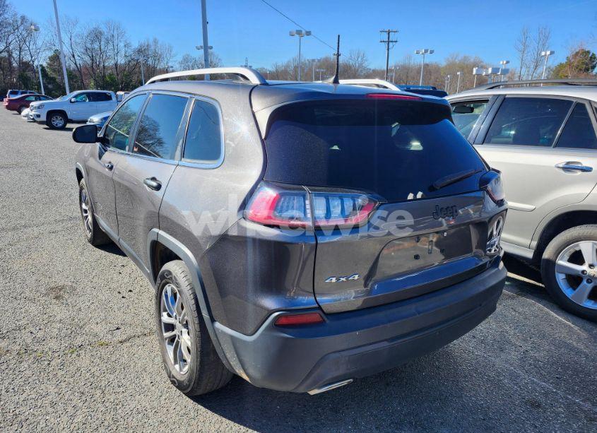 Photo 3 of 2019 Jeep Cherokee (VIN 1C4PJMLXXKD105619)