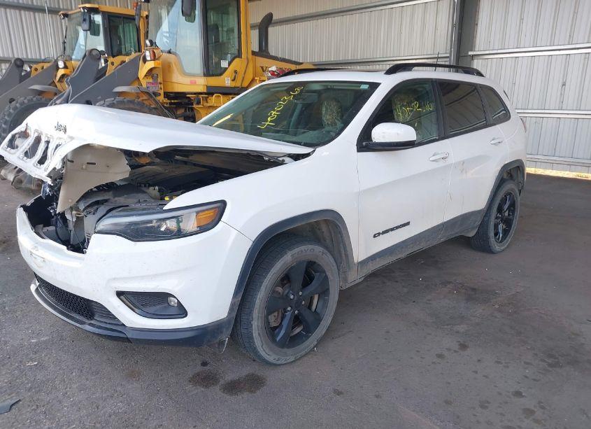 Photo 2 of 2019 Jeep Cherokee ALTITUDE 4X4 (VIN 1C4PJMLXXKD281974)