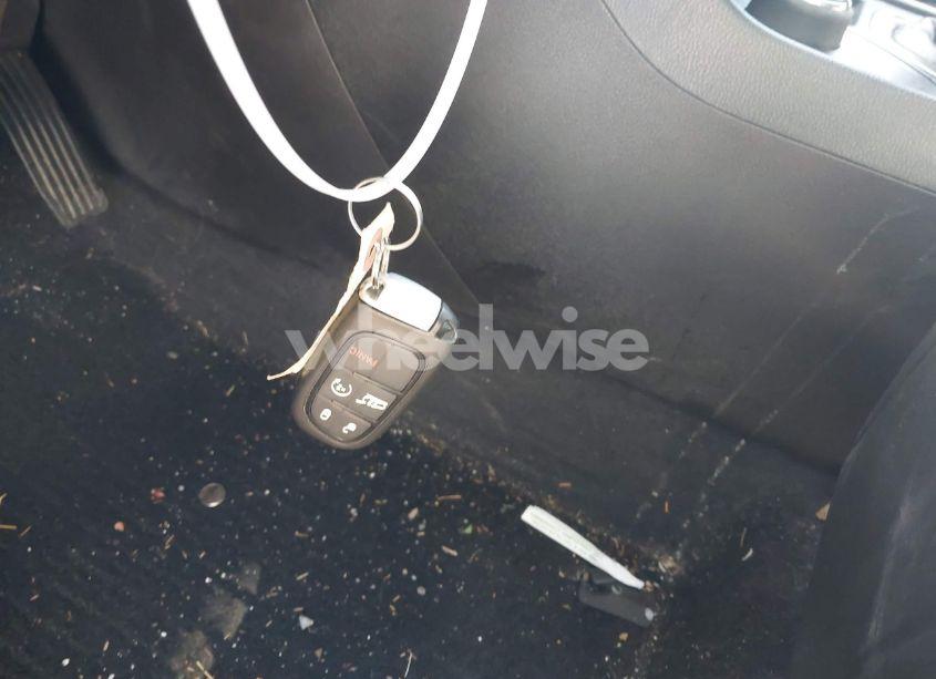 Photo 11 of 2020 Jeep Cherokee LATITUDE PLUS 4X4 (VIN 1C4PJMLXXLD505262)