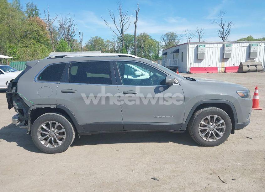 Photo 13 of 2020 Jeep Cherokee LATITUDE PLUS 4X4 (VIN 1C4PJMLXXLD505262)