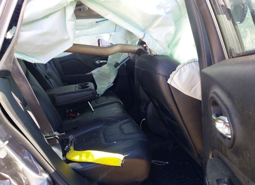 Photo 8 of 2023 Jeep Cherokee ALTITUDE LUX 4X4 (VIN 1C4PJMMB0PD113741)