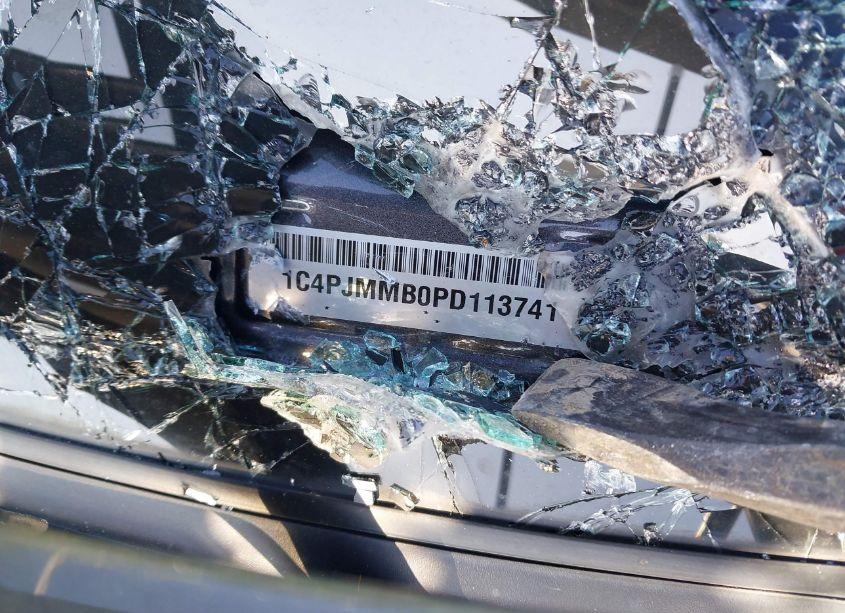 Photo 9 of 2023 Jeep Cherokee ALTITUDE LUX 4X4 (VIN 1C4PJMMB0PD113741)