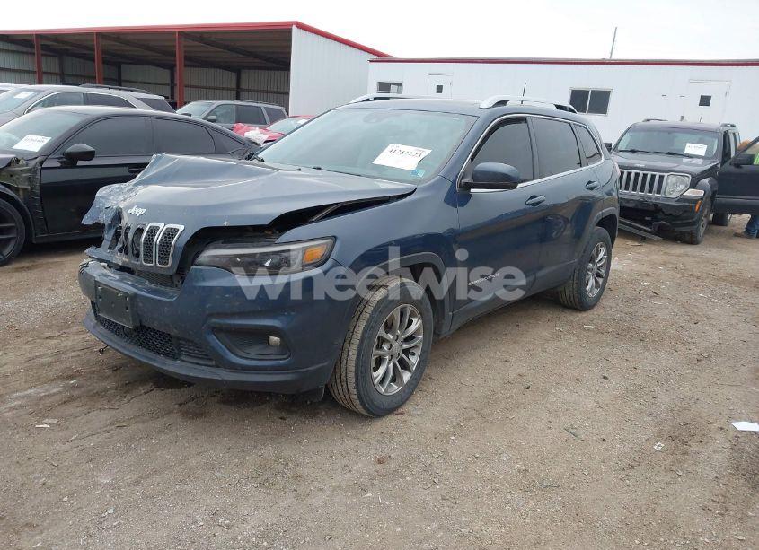 Photo 2 of 2021 Jeep Cherokee LATITUDE LUX 4X4 (VIN 1C4PJMMN4MD126966)