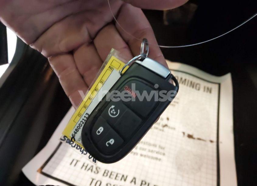 Photo 11 of 2021 Jeep Cherokee LATITUDE LUX 4X4 (VIN 1C4PJMMX0MD214608)