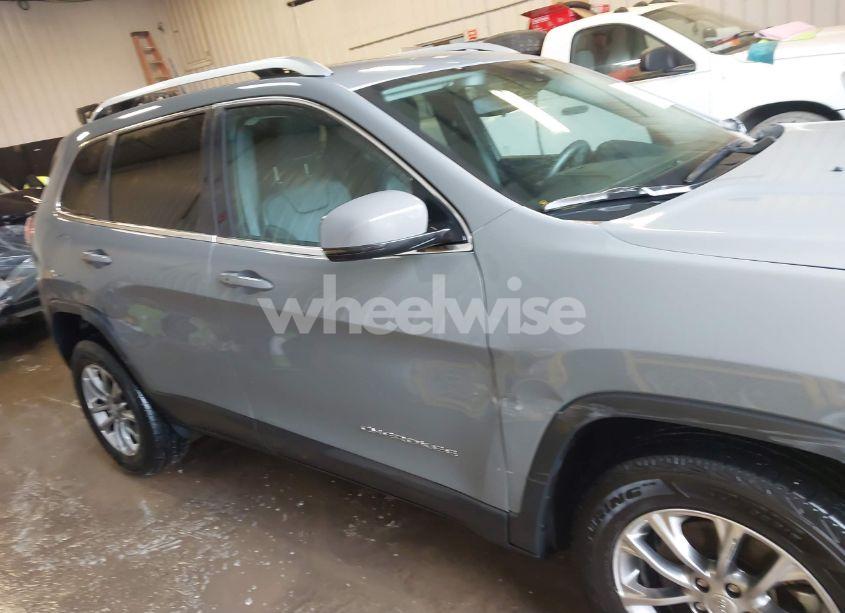 Photo 13 of 2021 Jeep Cherokee LATITUDE LUX 4X4 (VIN 1C4PJMMX0MD214608)