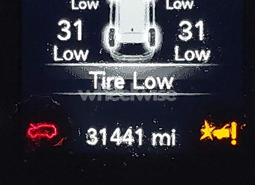 Photo 15 of 2021 Jeep Cherokee LATITUDE LUX 4X4 (VIN 1C4PJMMX0MD214608)