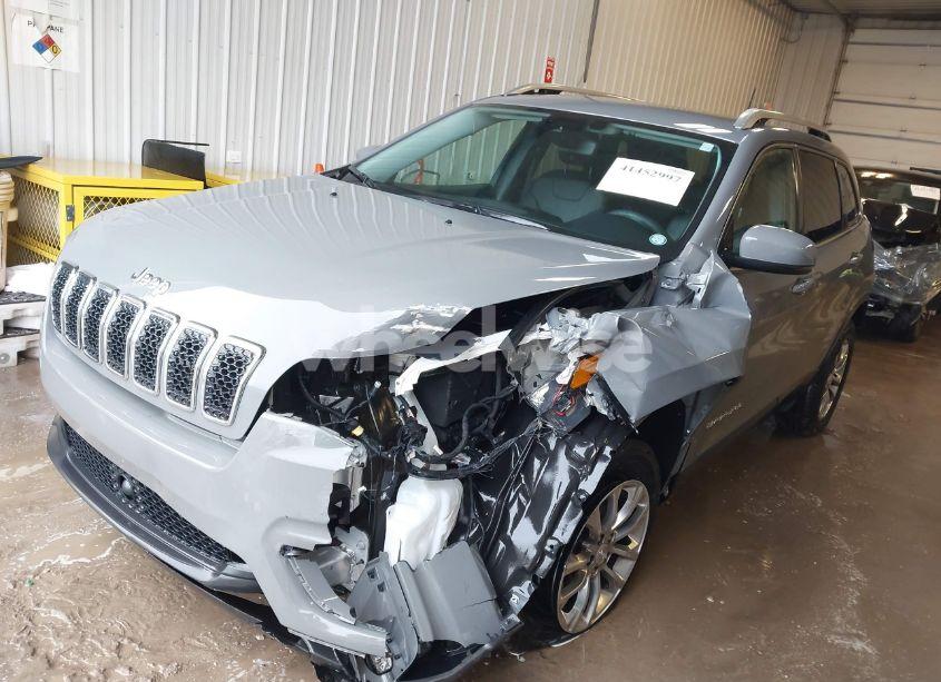 Photo 2 of 2021 Jeep Cherokee LATITUDE LUX 4X4 (VIN 1C4PJMMX0MD214608)