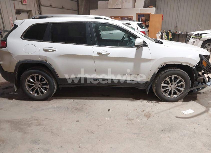 Photo 13 of 2021 Jeep Cherokee LATITUDE LUX 4X4 (VIN 1C4PJMMX1MD239016)