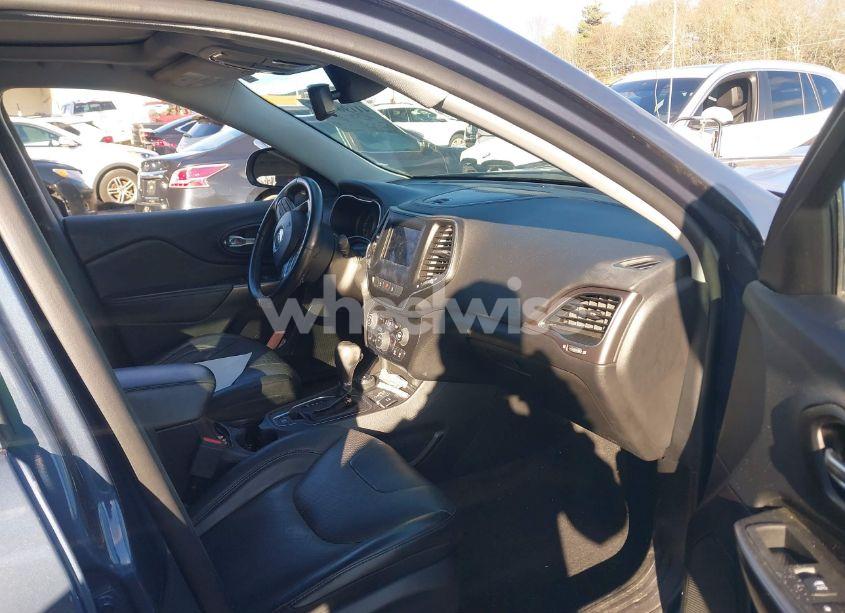 Photo 5 of 2021 Jeep Cherokee LATITUDE LUX 4X4 (VIN 1C4PJMMX8MD141326)