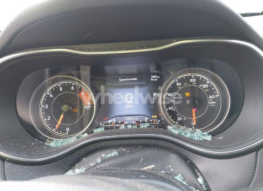 Photo 7 of 2021 Jeep Cherokee LATITUDE LUX 4X4 (VIN 1C4PJMMXXMD232663)