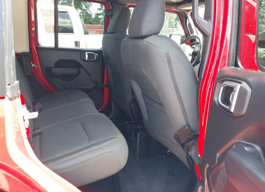 Photo 8 of 2024 Jeep Wrangler WILLYS (VIN 1C4PJXDG1RW238395)