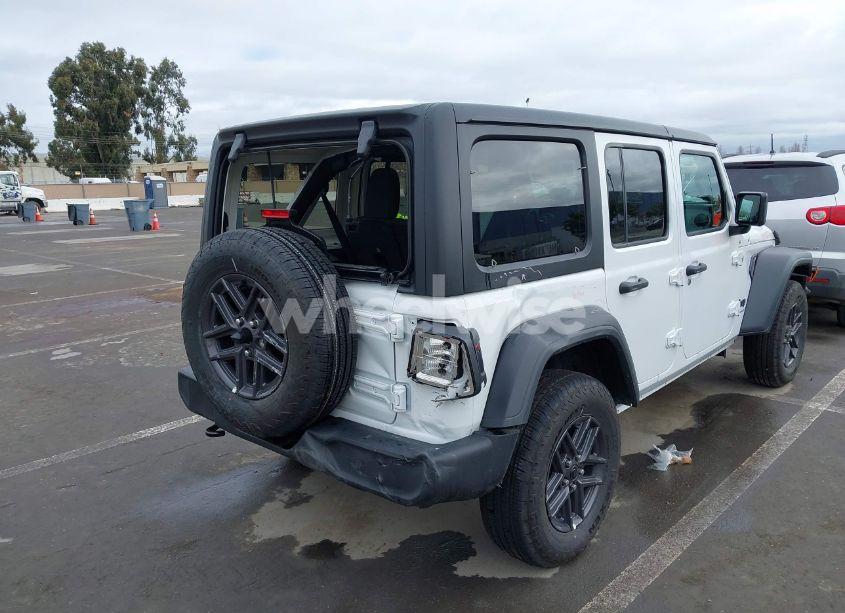 Photo 6 of 2025 Jeep Wrangler 4-DOOR SUMMIT 4X4 (VIN 1C4PJXDN0SW524002)