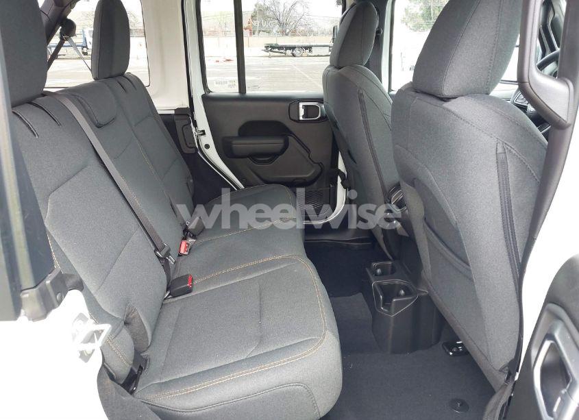 Photo 8 of 2025 Jeep Wrangler 4-DOOR SUMMIT 4X4 (VIN 1C4PJXDN0SW524002)