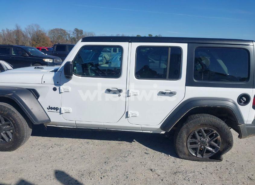 Photo 14 of 2024 Jeep Wrangler 4-DOOR SPORT S 4X4 (VIN 1C4PJXDN5RW329376)