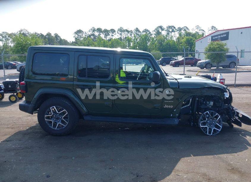 Photo 14 of 2024 Jeep Wrangler 4-DOOR SAHARA 4X4 (VIN 1C4PJXEG1RW242431)