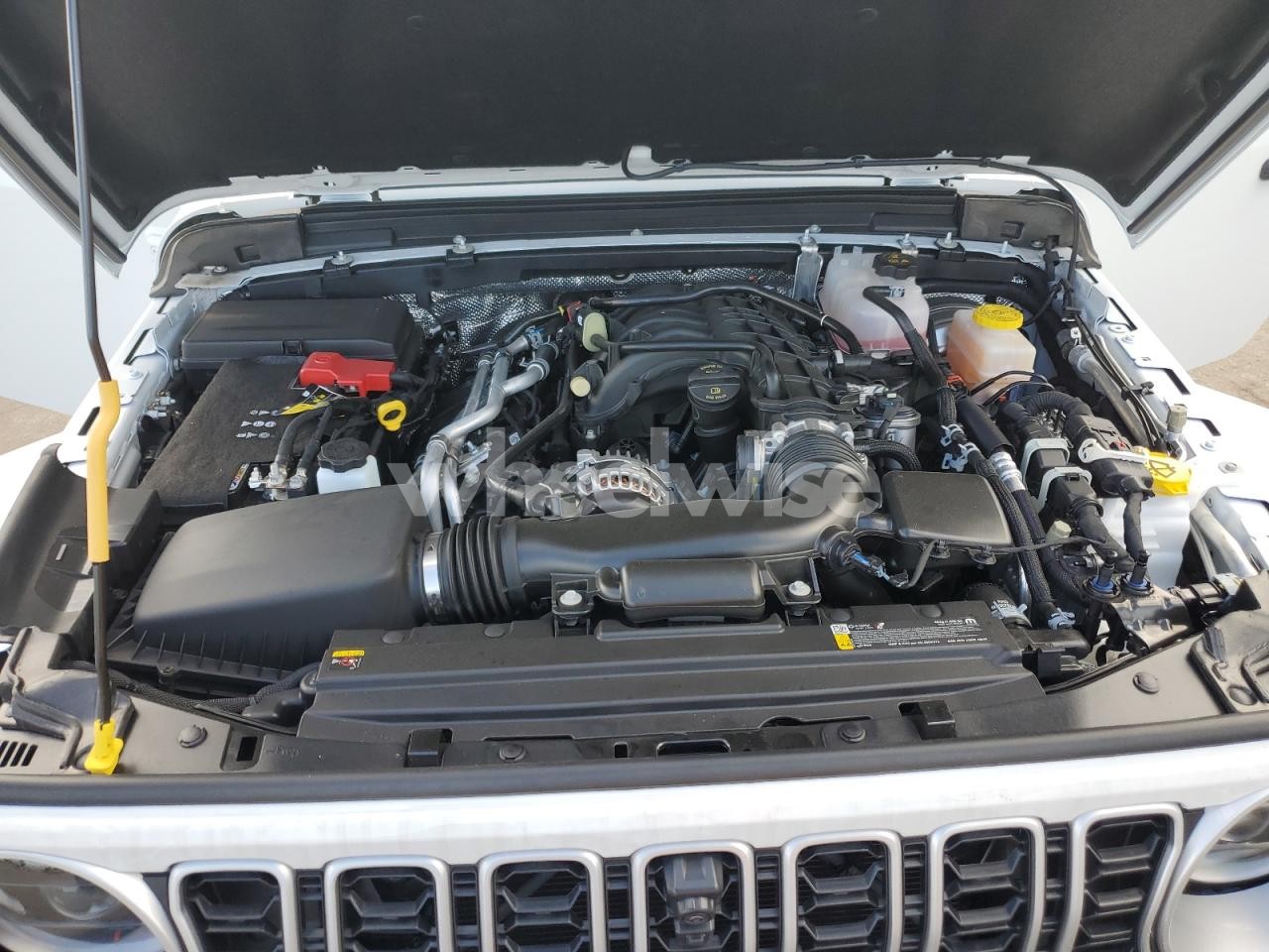 Photo 11 of 2025 JEEP WRANGLER SAHARA (VIN 1C4PJXEG5SW618165)