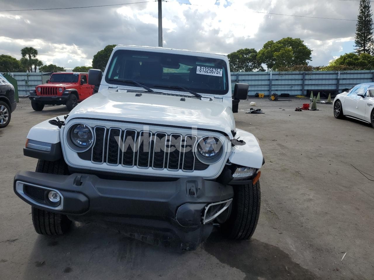 Photo 5 of 2025 JEEP WRANGLER SAHARA (VIN 1C4PJXEG5SW618165)