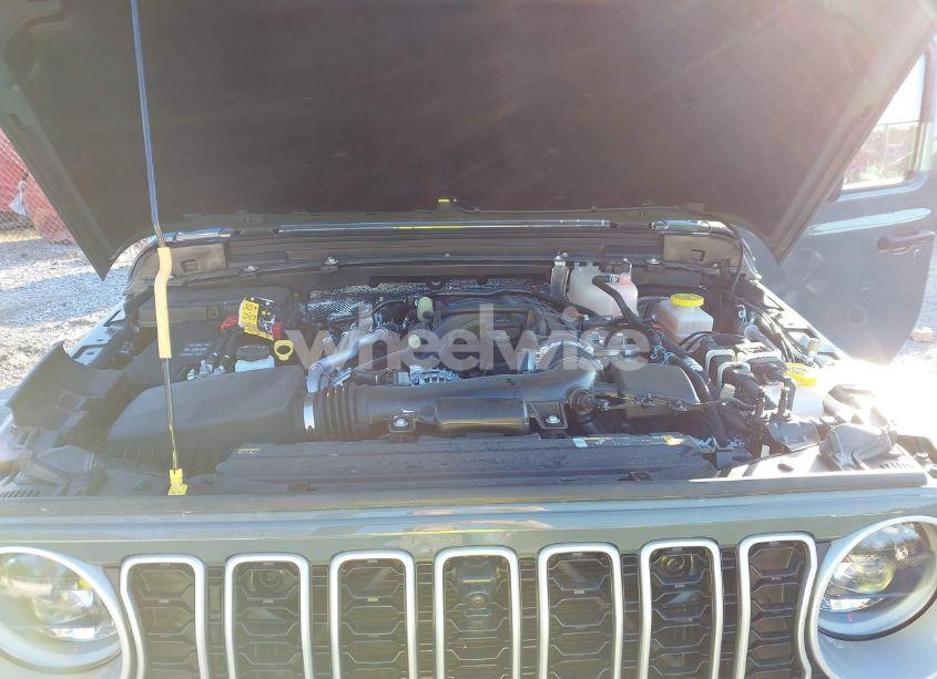 Photo 10 of 2024 Jeep Wrangler 4-DOOR SAHARA 4X4 (VIN 1C4PJXEGXRW281566)