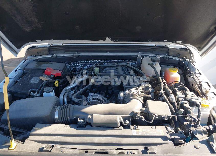 Photo 10 of 2024 Jeep Wrangler 4-DOOR SAHARA 4X4 (VIN 1C4PJXEGXRW364527)