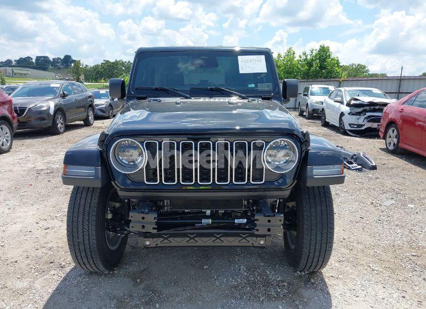 Photo 13 of 2025 Jeep Wrangler 4-DOOR SAHARA 4X4 (VIN 1C4PJXEN0SW598048)