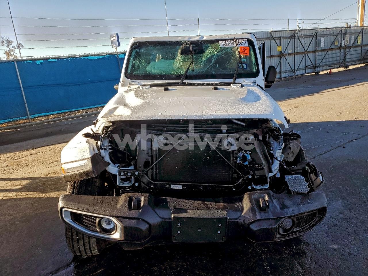 Photo 5 of 2026 JEEP WRANGLER SAHARA (VIN 1C4PJXEN0TW178226)