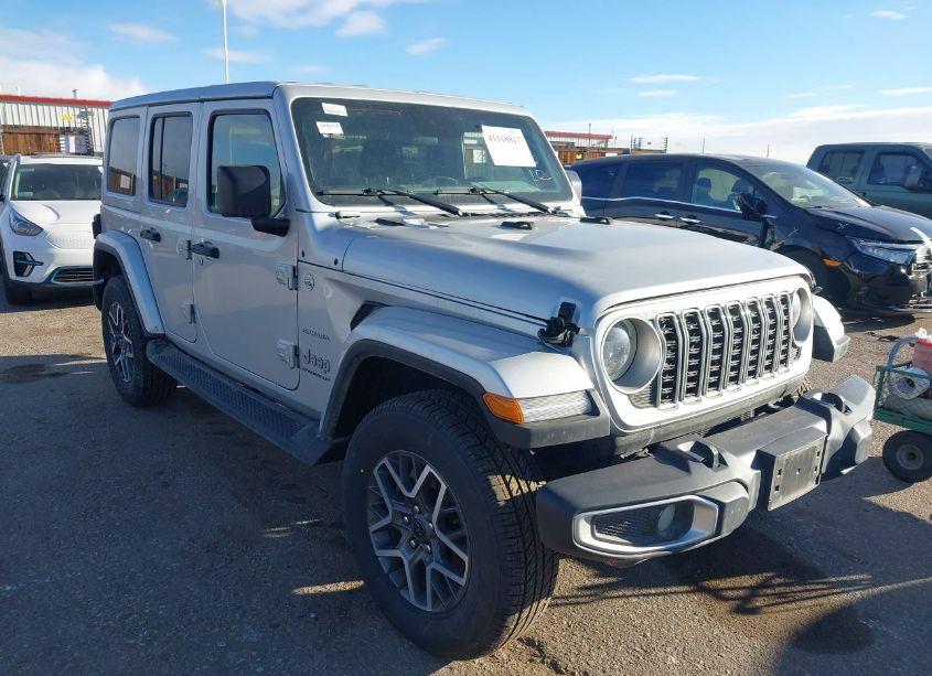 2024 Jeep Wrangler 4-DOOR SAHARA 4X4 (VIN 1C4PJXEN2RW129229) main photo