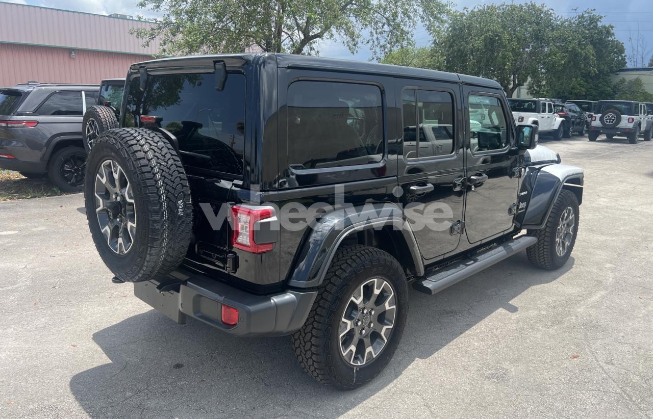 Photo 4 of 2024 JEEP WRANGLER SAHARA (VIN 1C4PJXEN2RW250259)