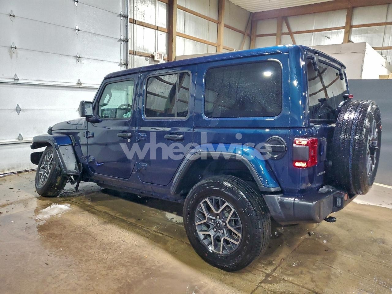 Photo 2 of 2025 JEEP WRANGLER SAHARA (VIN 1C4PJXEN2SW526834)