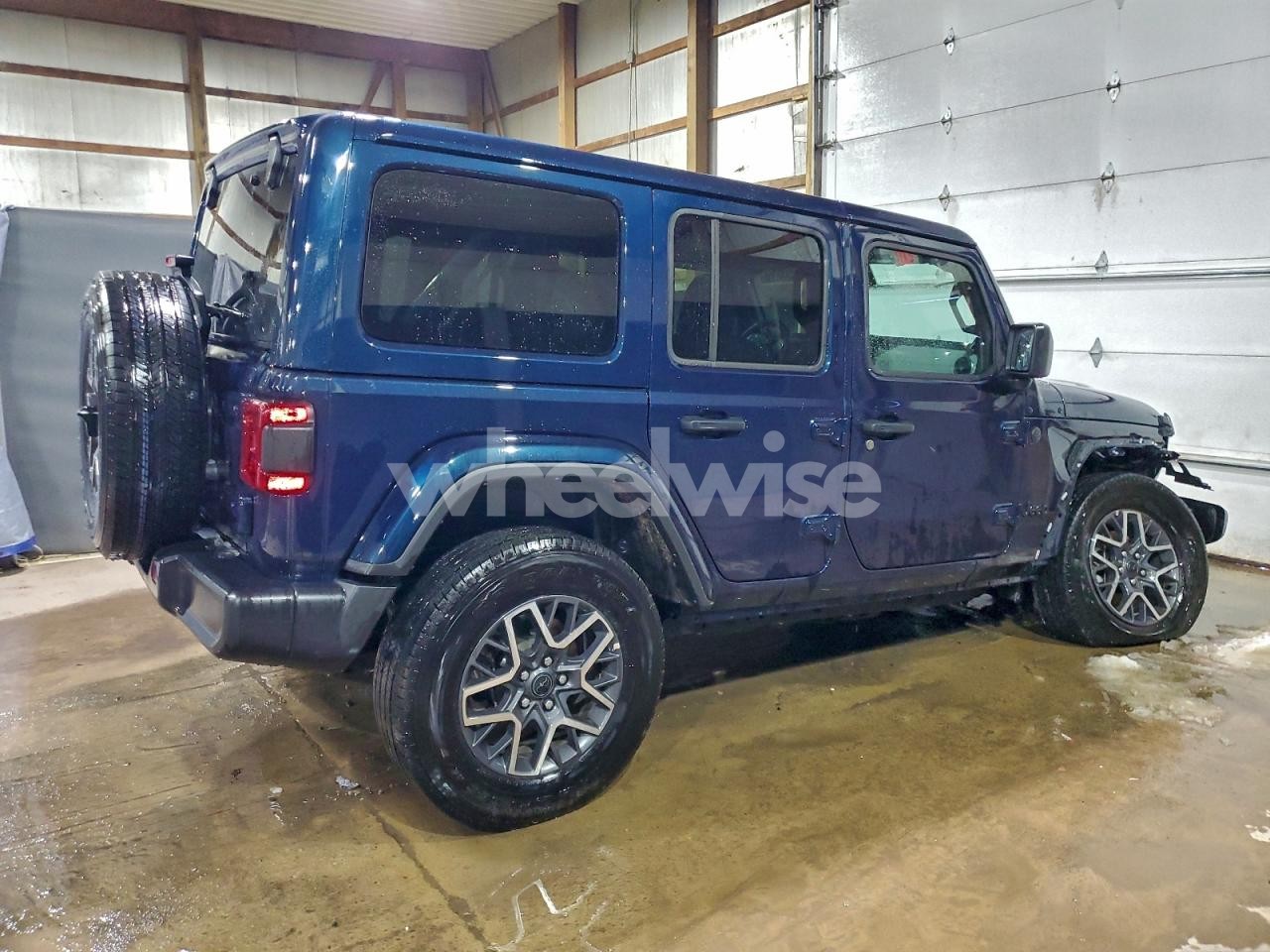 Photo 3 of 2025 JEEP WRANGLER SAHARA (VIN 1C4PJXEN2SW526834)