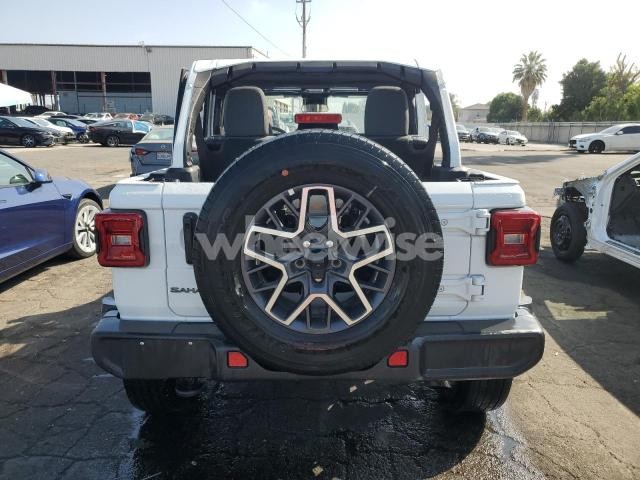 Photo 11 of 2025 JEEP WRANGLER SAHARA (VIN 1C4PJXEN3SW500663)