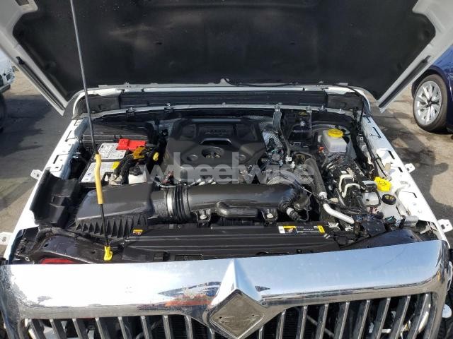 Photo 13 of 2025 JEEP WRANGLER SAHARA (VIN 1C4PJXEN3SW500663)