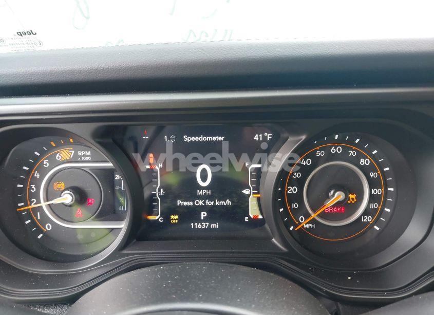 Photo 7 of 2024 Jeep Wrangler 4-DOOR SAHARA 4X4 (VIN 1C4PJXEN5RW180207)