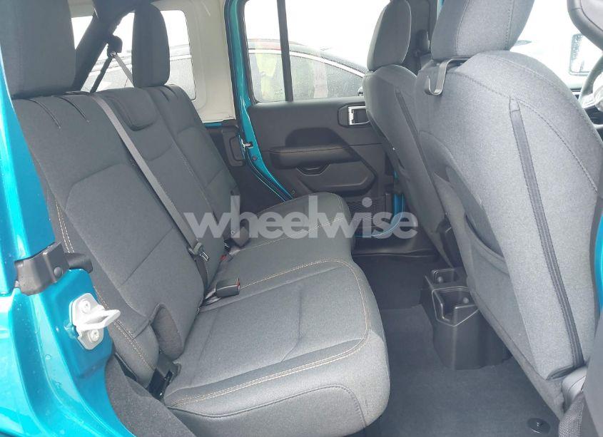 Photo 8 of 2024 Jeep Wrangler 4-DOOR SAHARA 4X4 (VIN 1C4PJXEN5RW180207)