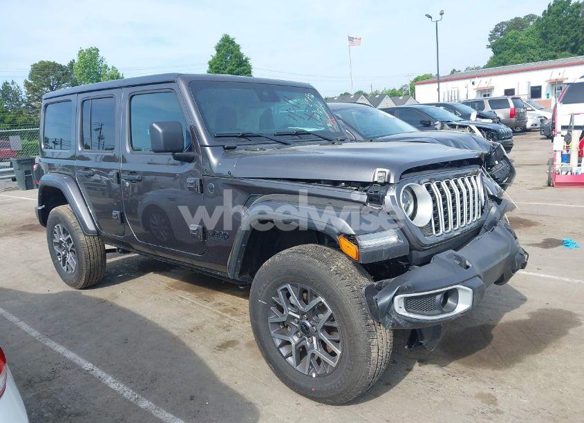 Photo 13 of 2025 Jeep Wrangler 4-DOOR SAHARA 4X4 (VIN 1C4PJXEN5SW525130)