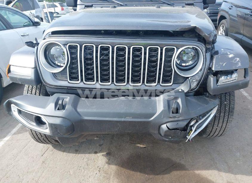 Photo 17 of 2025 Jeep Wrangler 4-DOOR SAHARA 4X4 (VIN 1C4PJXEN5SW525130)