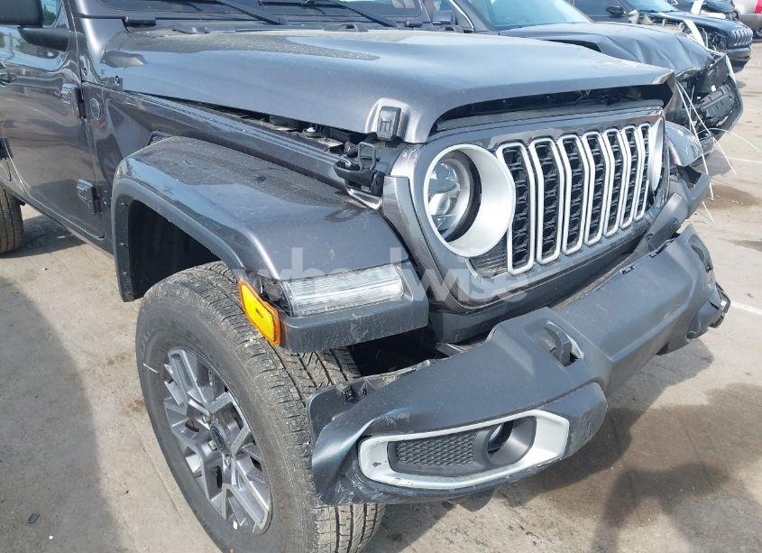 Photo 18 of 2025 Jeep Wrangler 4-DOOR SAHARA 4X4 (VIN 1C4PJXEN5SW525130)